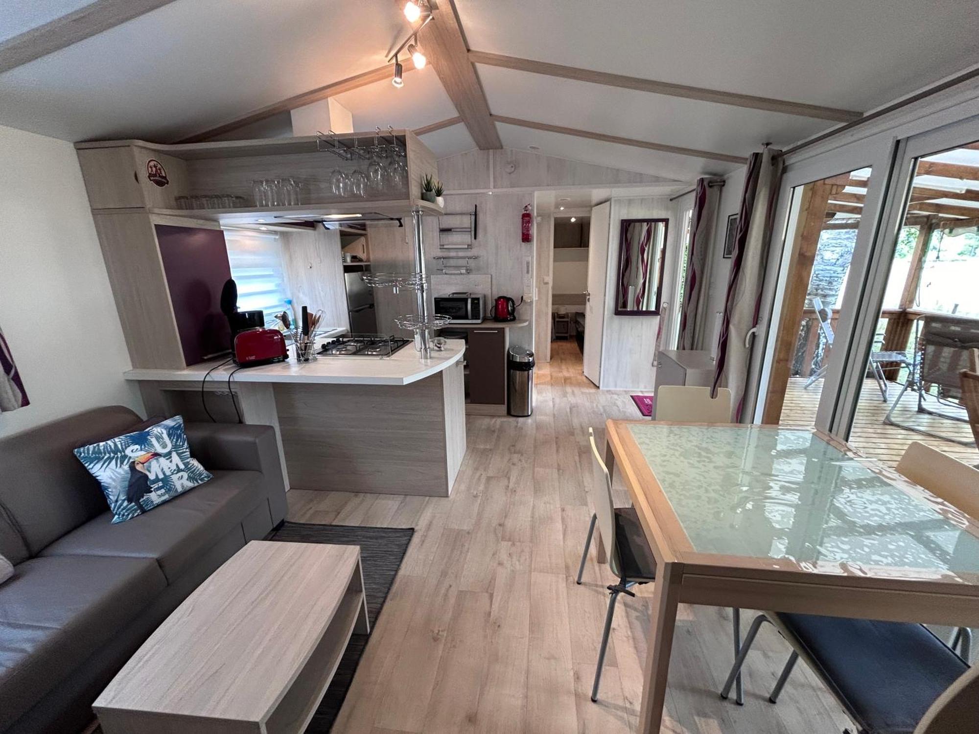 Camping Happy Pyrénées Saligos Ngoại thất bức ảnh
